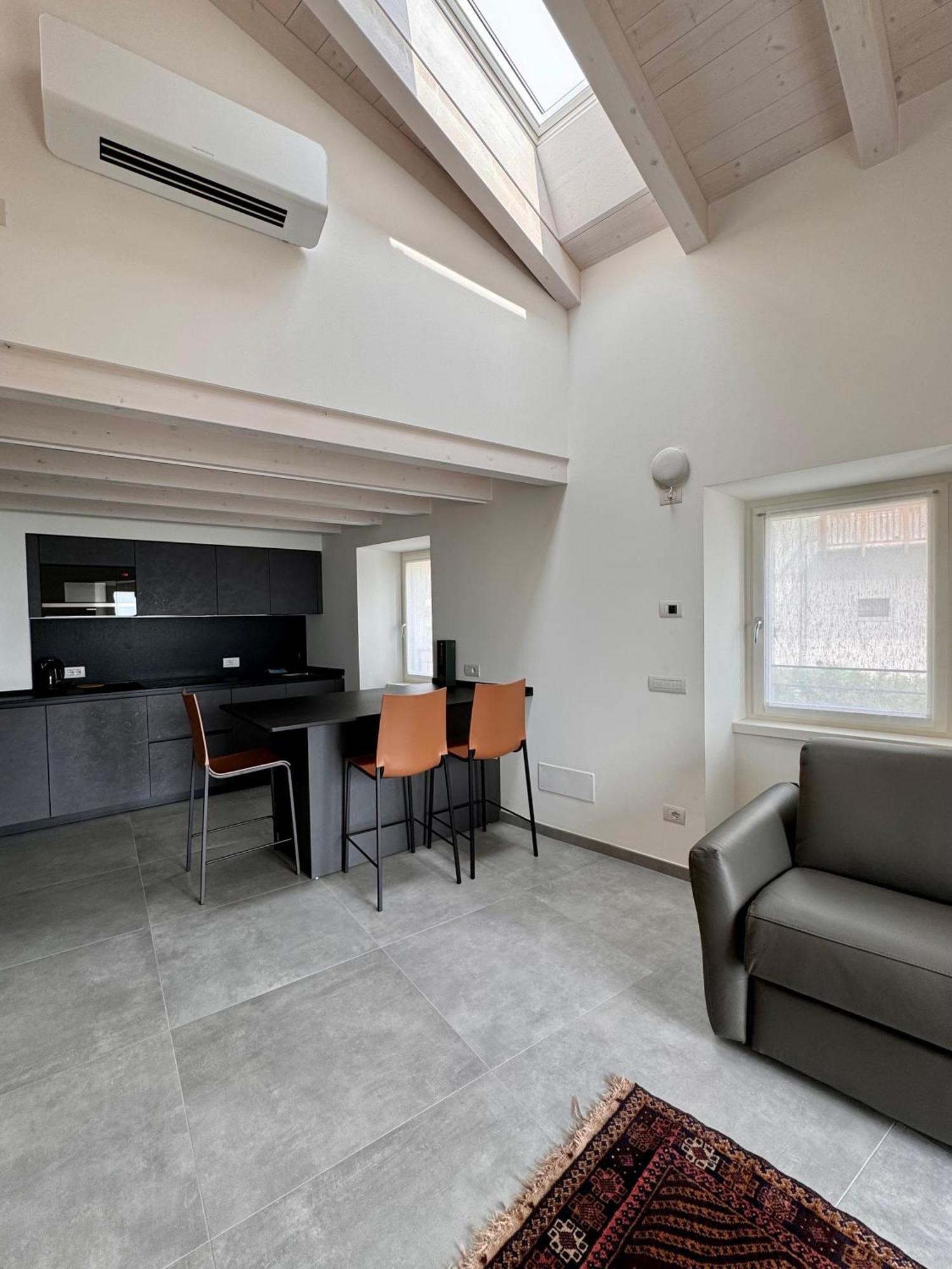 Eco Garda Hill Apartment Tenno Bagian luar foto