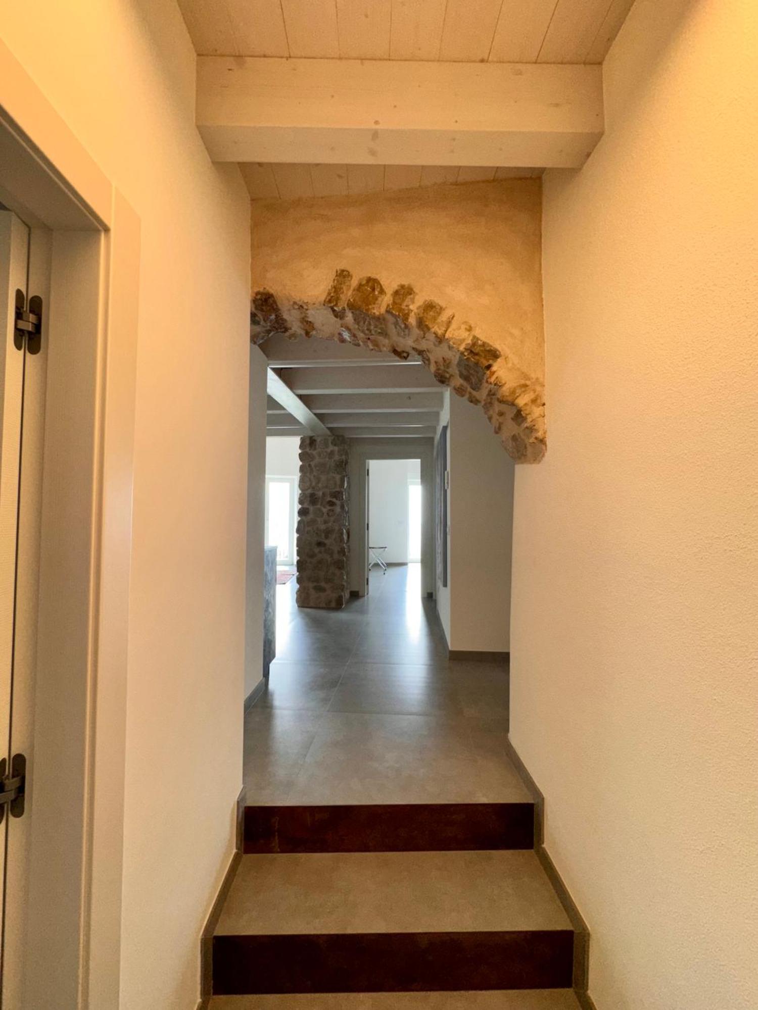Eco Garda Hill Apartment Tenno Bagian luar foto