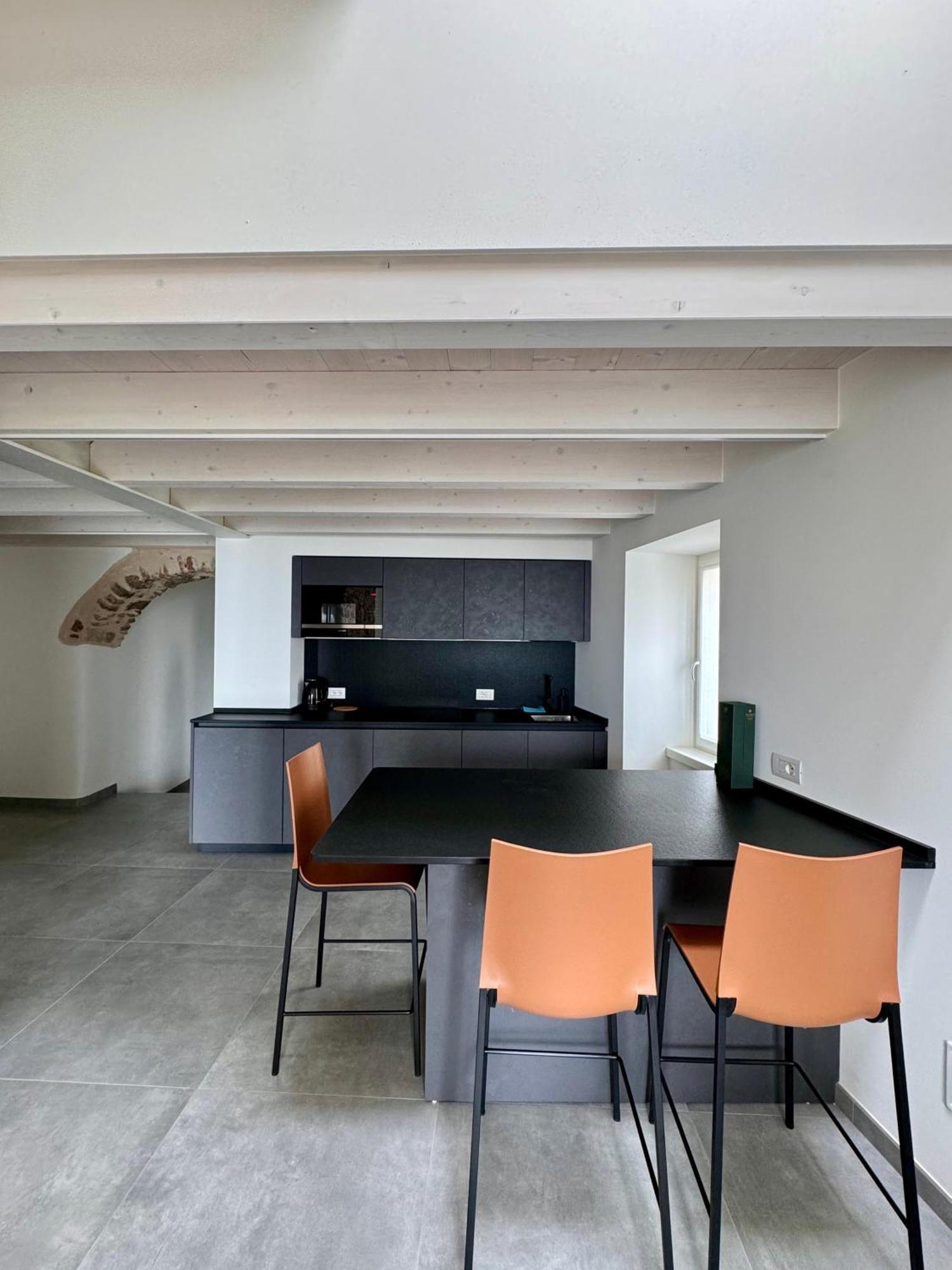 Eco Garda Hill Apartment Tenno Bagian luar foto