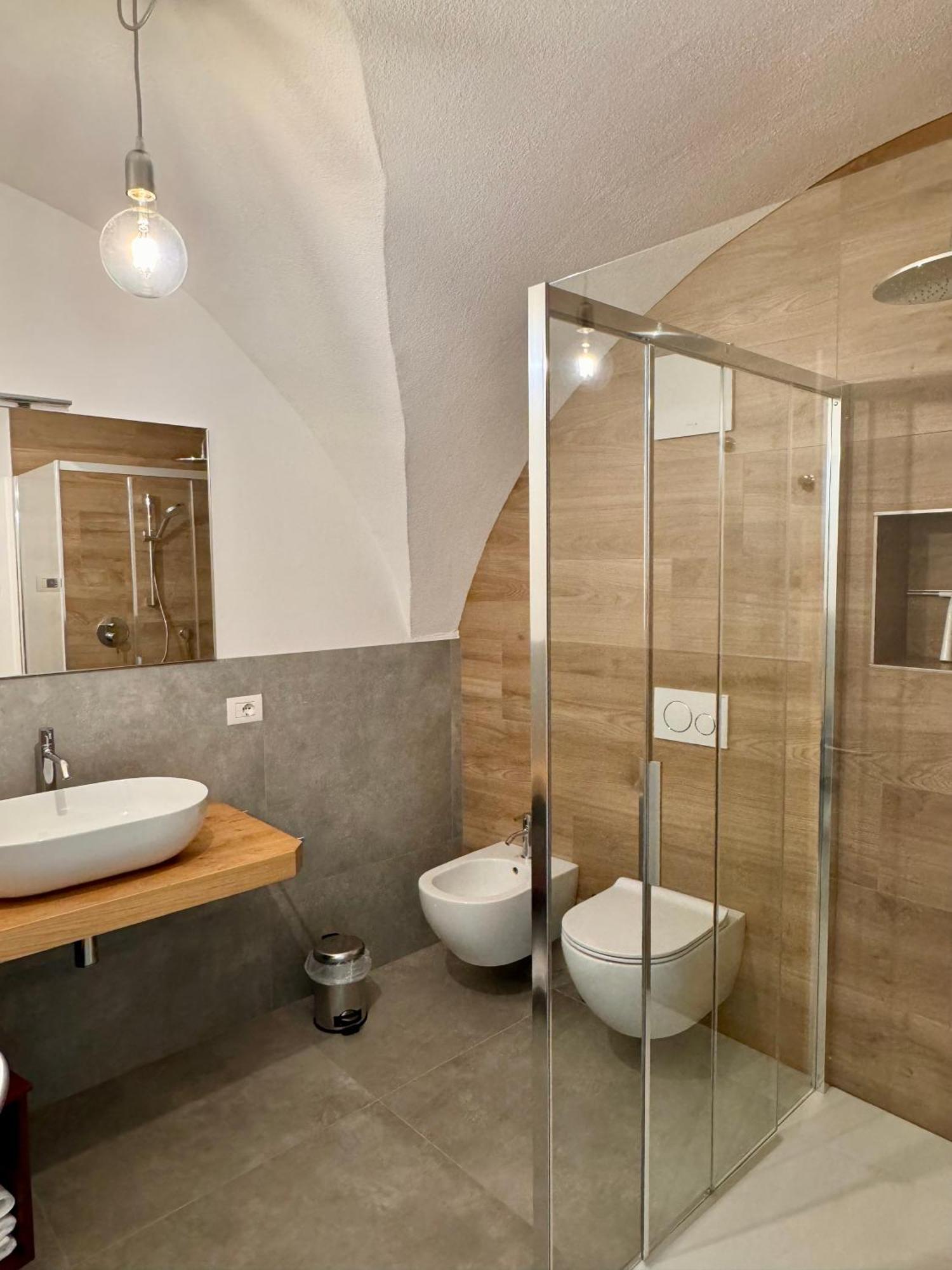 Eco Garda Hill Apartment Tenno Bagian luar foto