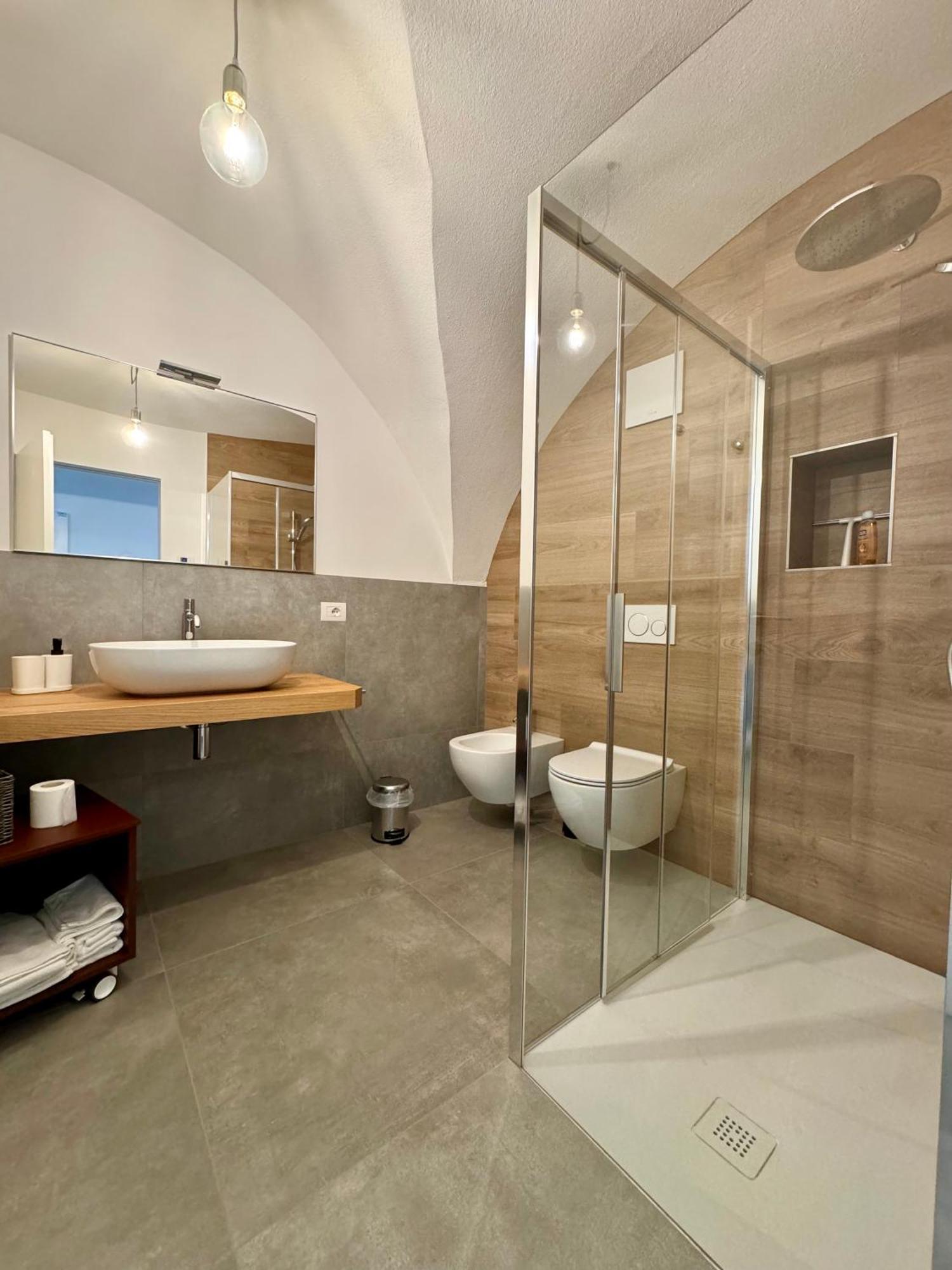 Eco Garda Hill Apartment Tenno Bagian luar foto